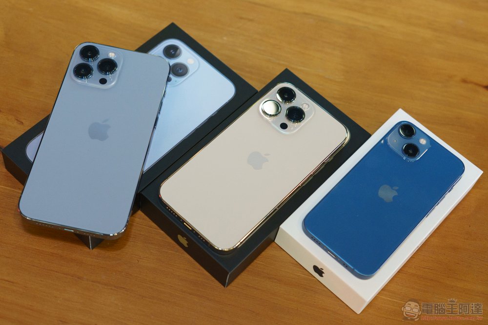 國外 YouTuber 進行 iPhone 13 Pro Max 電池壓力測試破紀錄,連續使用近 10 小時也沒問題!快充峰值可達 27W - 電腦王阿達 國外 YouTuber 進行 iPhone 13 Pro Max 電池壓力測試破紀錄,連續使用近 10 小時也沒問題!快充峰值可達 27W - 電腦王阿達