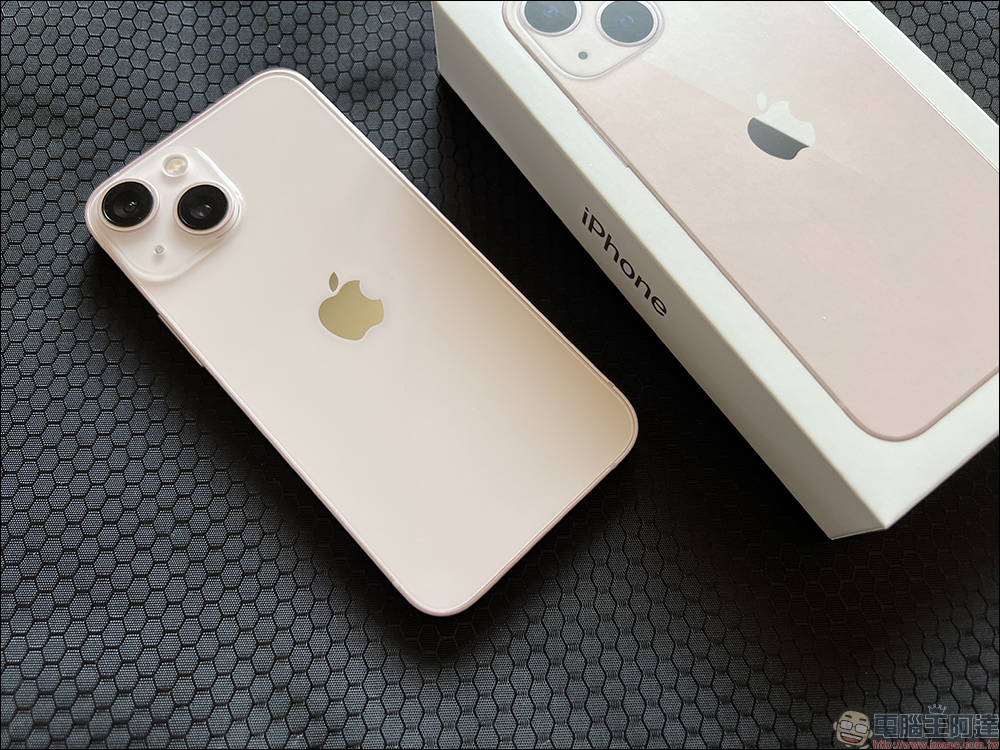 DXOMARK 公布 iPhone 13 Pro 、iPhone 13 mini 相機評測成績:分別位居最佳錄影手機冠、亞軍,擁有絕佳錄影表現 - 電腦王阿達 DXOMARK 公布 iPhone 13 Pro 、iPhone 13 mini 相機評測成績:分別位居最佳錄影手機冠、亞軍,擁有絕佳錄影表現 - 電腦王阿達