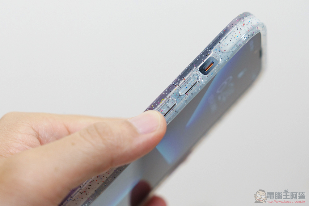 啟動 iPhone 13 系列「強悍級模式」,CASETiFY 防摔殼開箱體驗 - 電腦王阿達 啟動 iPhone 13 系列「強悍級模式」,CASETiFY 防摔殼開箱體驗 - 電腦王阿達