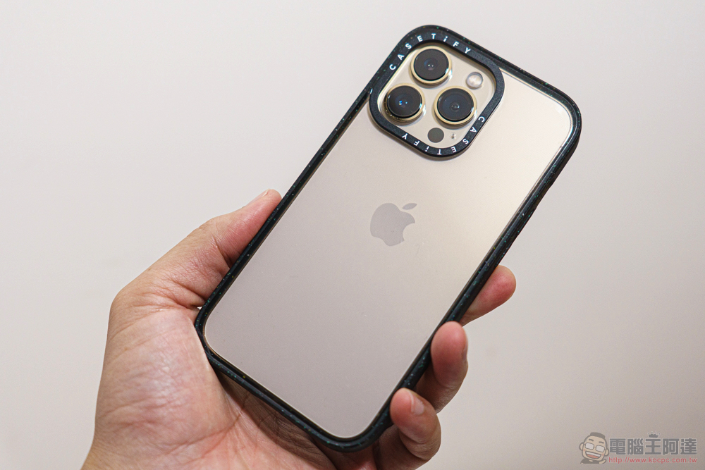 啟動 iPhone 13 系列「強悍級模式」,CASETiFY 防摔殼開箱體驗 - 電腦王阿達 啟動 iPhone 13 系列「強悍級模式」,CASETiFY 防摔殼開箱體驗 - 電腦王阿達