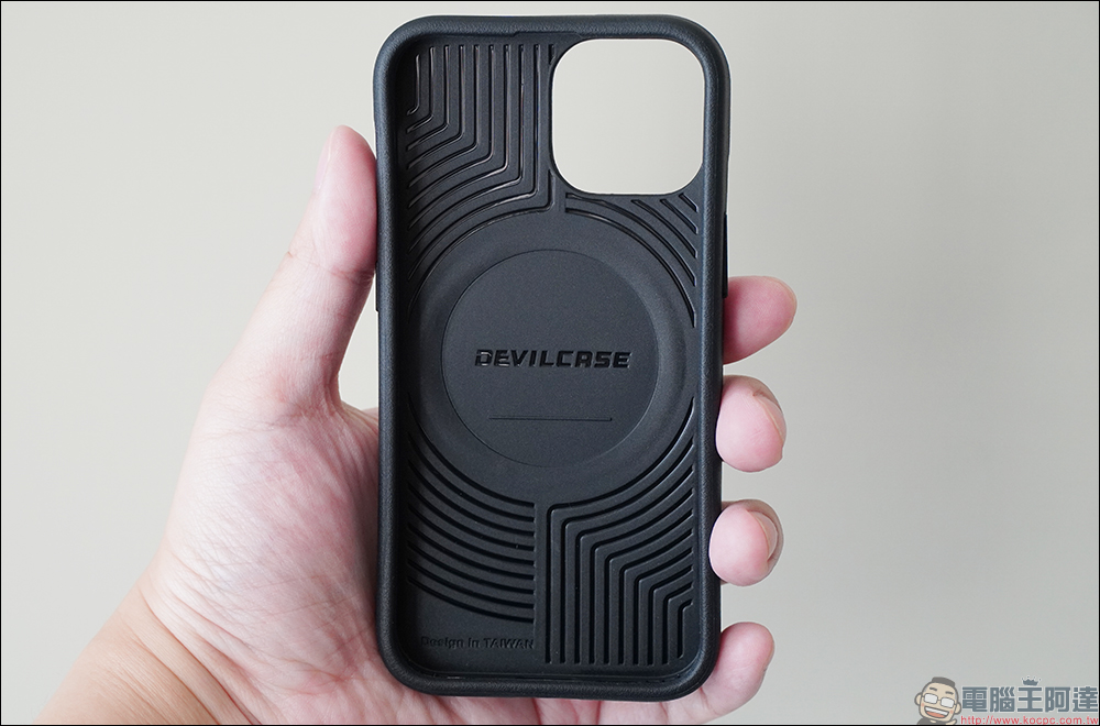 iPhone 13 系列 DEVILCASE 惡魔防摔殼開箱|美觀、個性化與實用性集於一身的軍規防摔手機殼 - 電腦王阿達 iPhone 13 系列 DEVILCASE 惡魔防摔殼開箱|美觀、個性化與實用性集於一身的軍規防摔手機殼 - 電腦王阿達