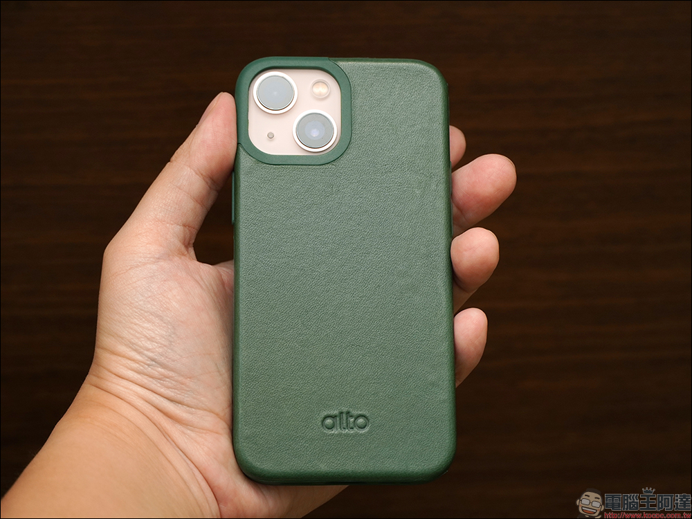 Alto iPhone 13 皮革防摔手機殼開箱:全系列採義大利頭層牛皮包覆,質感品味、實用功能兼具 - 電腦王阿達 Alto iPhone 13 皮革防摔手機殼開箱:全系列採義大利頭層牛皮包覆,質感品味、實用功能兼具 - 電腦王阿達