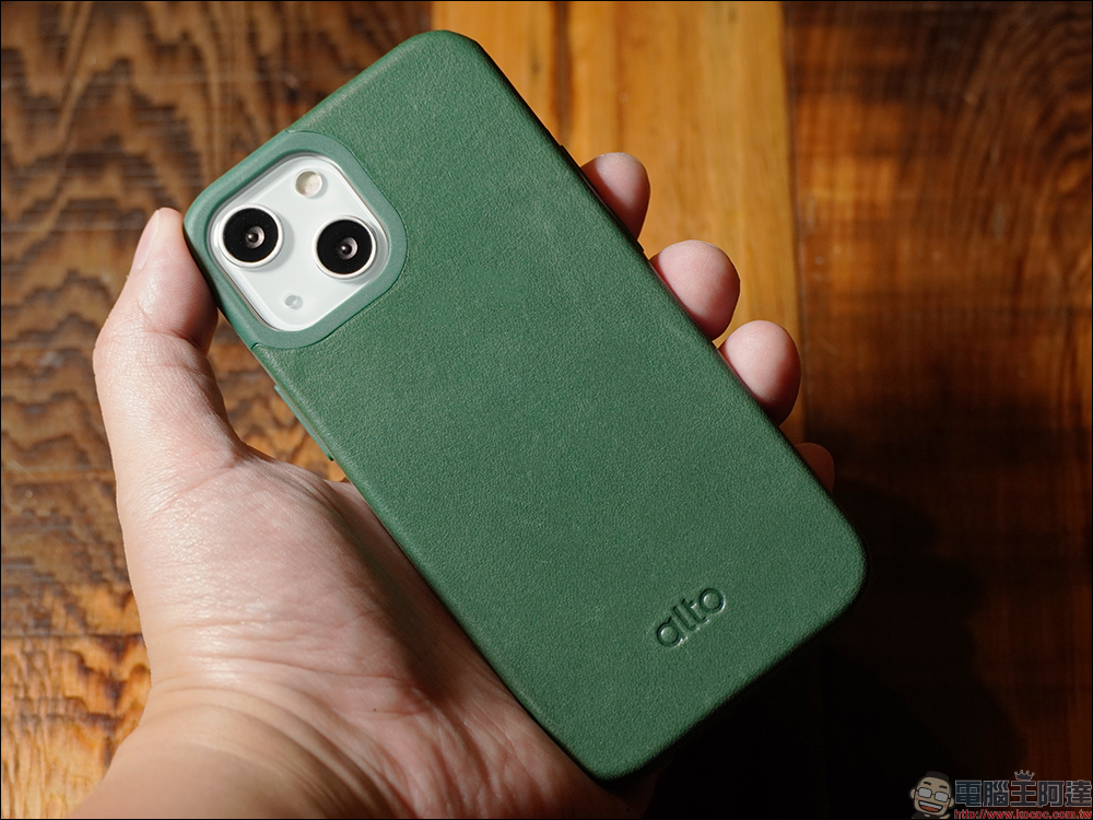 Alto iPhone 13 皮革防摔手機殼開箱:全系列採義大利頭層牛皮包覆,質感品味、實用功能兼具 - 電腦王阿達 Alto iPhone 13 皮革防摔手機殼開箱:全系列採義大利頭層牛皮包覆,質感品味、實用功能兼具 - 電腦王阿達