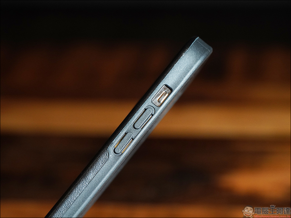 Alto iPhone 13 皮革防摔手機殼開箱:全系列採義大利頭層牛皮包覆,質感品味、實用功能兼具 - 電腦王阿達 Alto iPhone 13 皮革防摔手機殼開箱:全系列採義大利頭層牛皮包覆,質感品味、實用功能兼具 - 電腦王阿達