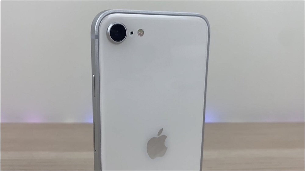 網路流傳疑似 iPhone SE 3 樣機?其實只是改框的 iPhone 8 - 電腦王阿達 網路流傳疑似 iPhone SE 3 樣機?其實只是改框的 iPhone 8 - 電腦王阿達
