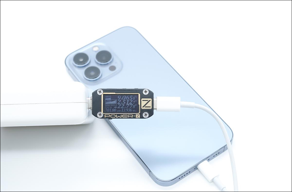 iPhone 13 Pro 和 iPhone 13 Pro Max 對應各瓦數原廠充電器進行充電評測，數據一次看得夠 - 電腦王阿達