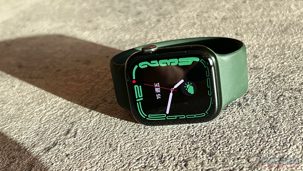 如何盡可能快地為 Apple Watch 充電? - 電腦王阿達 Apple Watch Series 7 開箱評測