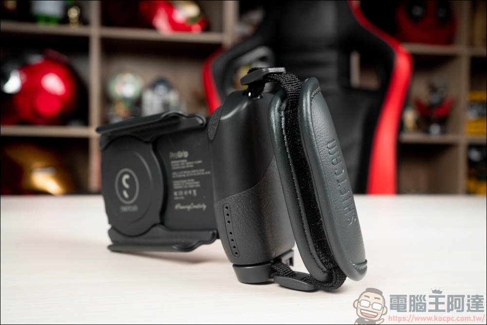ShiftCam ProGrip 攝影手把,暨是攝影手把也是行動電源,專為手機創作者而生 - 電腦王阿達 ShiftCam ProGrip 攝影手把,暨是攝影手把也是行動電源,專為手機創作者而生 - 電腦王阿達
