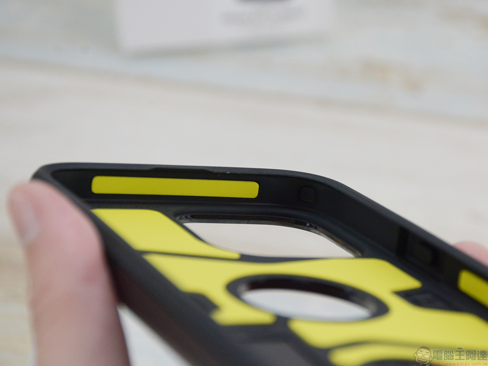 Spigen iPhone 13 Pro 系列防摔保護殼動手玩,極簡美學、精湛工藝與耐用的絕妙平衡 - 電腦王阿達 Spigen iPhone 13 Pro 系列防摔保護殼動手玩,極簡美學、精湛工藝與耐用的絕妙平衡 - 電腦王阿達