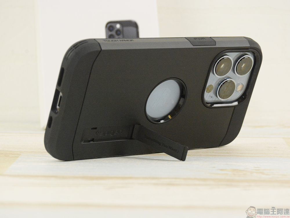 Spigen iPhone 13 Pro 系列防摔保護殼動手玩,極簡美學、精湛工藝與耐用的絕妙平衡 - 電腦王阿達 Spigen iPhone 13 Pro 系列防摔保護殼動手玩,極簡美學、精湛工藝與耐用的絕妙平衡 - 電腦王阿達