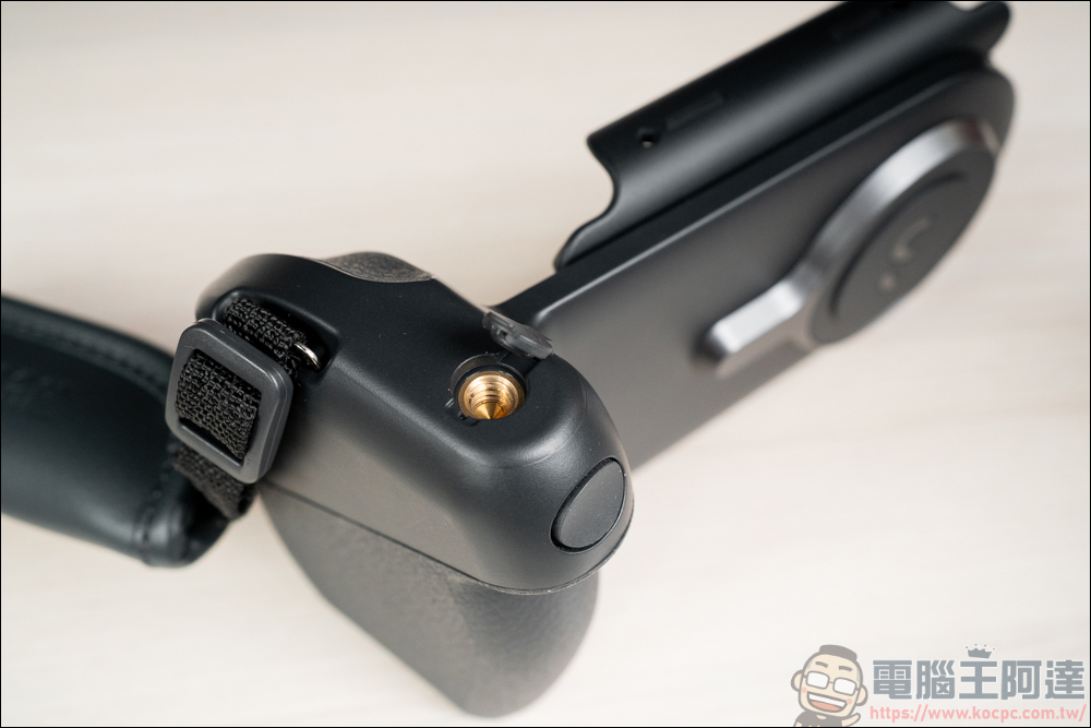 ShiftCam ProGrip 攝影手把,暨是攝影手把也是行動電源,專為手機創作者而生 - 電腦王阿達 ShiftCam ProGrip 攝影手把,暨是攝影手把也是行動電源,專為手機創作者而生 - 電腦王阿達