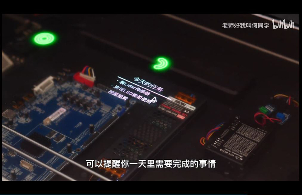 中國網友自製無線追蹤式充電，整張桌子隨手放都能充 - 電腦王阿達