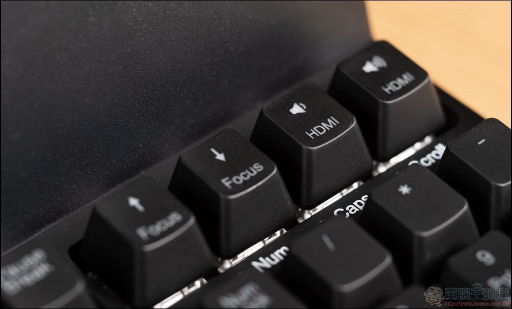 SHOBOX 全能 PC 投影機 開箱 - 12 SHOBOX 全能 PC 投影機 開箱 - 12