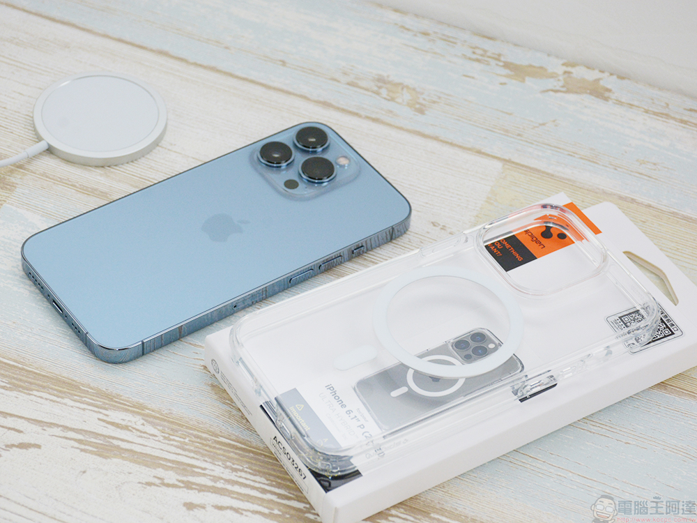 Spigen iPhone 13 Pro 系列防摔保護殼動手玩,極簡美學、精湛工藝與耐用的絕妙平衡 - 電腦王阿達 Spigen iPhone 13 Pro 系列防摔保護殼動手玩,極簡美學、精湛工藝與耐用的絕妙平衡 - 電腦王阿達
