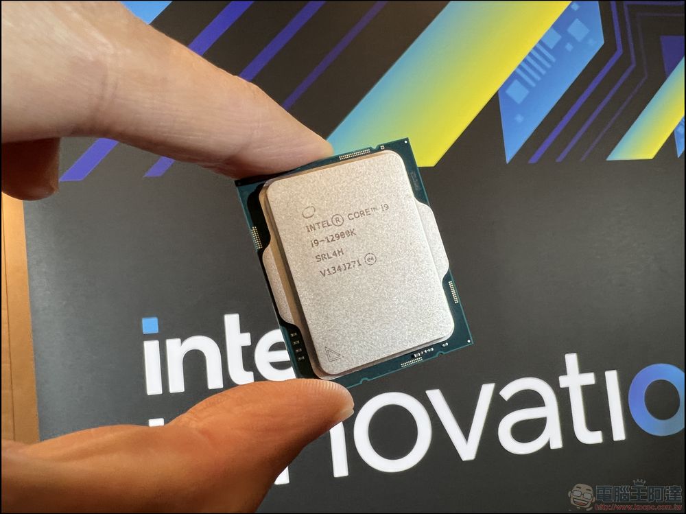 Intel 第 12 代桌上型處理器正式登場！效能更強、散熱更好、支援 DDR5 記憶體、i9-12900K 擁有 16 核心 - 電腦王阿達