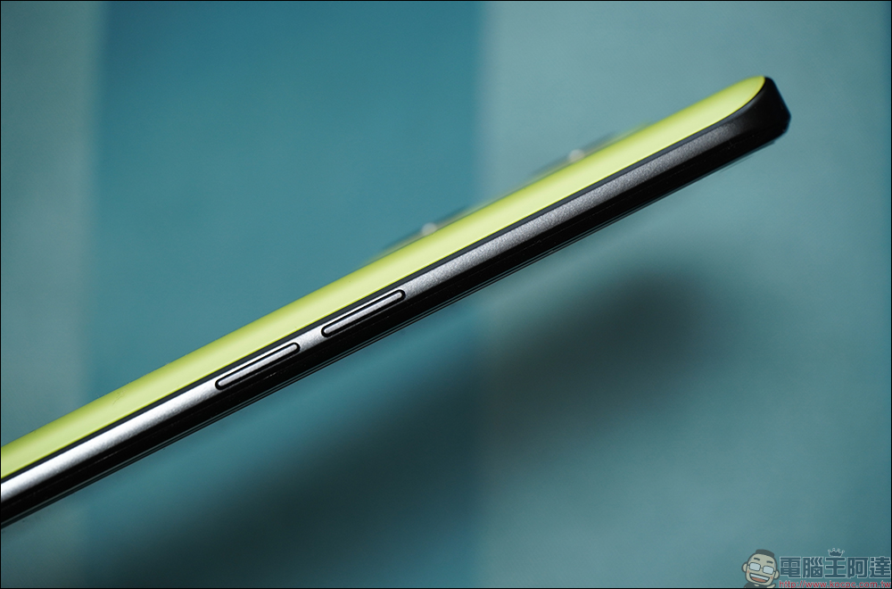 realme GT Neo2 開箱、評測|「Cool 冷黑薄荷」潮流性能旗艦殺手強勢登場!(同場加映:narzo 50 系列高 CP 值長續航平價新機) - 電腦王阿達 realme GT Neo2 開箱、評測|「Cool 冷黑薄荷」潮流性能旗艦殺手強勢登場!(同場加映:narzo 50 系列高 CP 值長續航平價新機) - 電腦王阿達