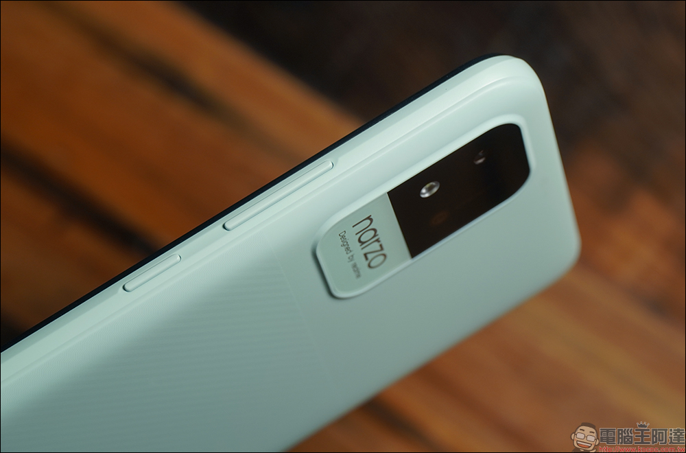 realme GT Neo2 開箱、評測|「Cool 冷黑薄荷」潮流性能旗艦殺手強勢登場!(同場加映:narzo 50 系列高 CP 值長續航平價新機) - 電腦王阿達 realme GT Neo2 開箱、評測|「Cool 冷黑薄荷」潮流性能旗艦殺手強勢登場!(同場加映:narzo 50 系列高 CP 值長續航平價新機) - 電腦王阿達