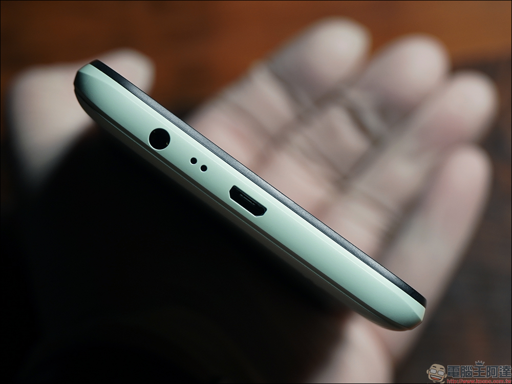 realme GT Neo2 開箱、評測|「Cool 冷黑薄荷」潮流性能旗艦殺手強勢登場!(同場加映:narzo 50 系列高 CP 值長續航平價新機) - 電腦王阿達 realme GT Neo2 開箱、評測|「Cool 冷黑薄荷」潮流性能旗艦殺手強勢登場!(同場加映:narzo 50 系列高 CP 值長續航平價新機) - 電腦王阿達