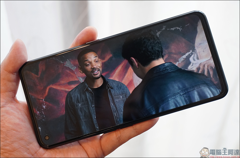 realme GT Neo2 開箱、評測|「Cool 冷黑薄荷」潮流性能旗艦殺手強勢登場!(同場加映:narzo 50 系列高 CP 值長續航平價新機) - 電腦王阿達 realme GT Neo2 開箱、評測|「Cool 冷黑薄荷」潮流性能旗艦殺手強勢登場!(同場加映:narzo 50 系列高 CP 值長續航平價新機) - 電腦王阿達