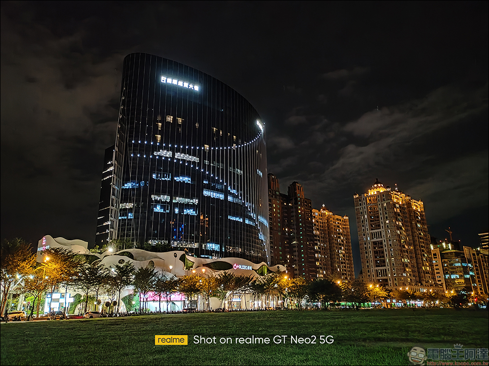 realme GT Neo2 開箱、評測|「Cool 冷黑薄荷」潮流性能旗艦殺手強勢登場!(同場加映:narzo 50 系列高 CP 值長續航平價新機) - 電腦王阿達 realme GT Neo2 開箱、評測|「Cool 冷黑薄荷」潮流性能旗艦殺手強勢登場!(同場加映:narzo 50 系列高 CP 值長續航平價新機) - 電腦王阿達