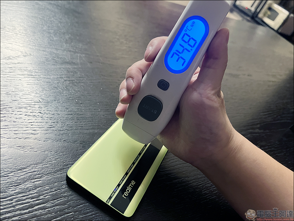 realme GT Neo2 開箱、評測|「Cool 冷黑薄荷」潮流性能旗艦殺手強勢登場!(同場加映:narzo 50 系列高 CP 值長續航平價新機) - 電腦王阿達 realme GT Neo2 開箱、評測|「Cool 冷黑薄荷」潮流性能旗艦殺手強勢登場!(同場加映:narzo 50 系列高 CP 值長續航平價新機) - 電腦王阿達