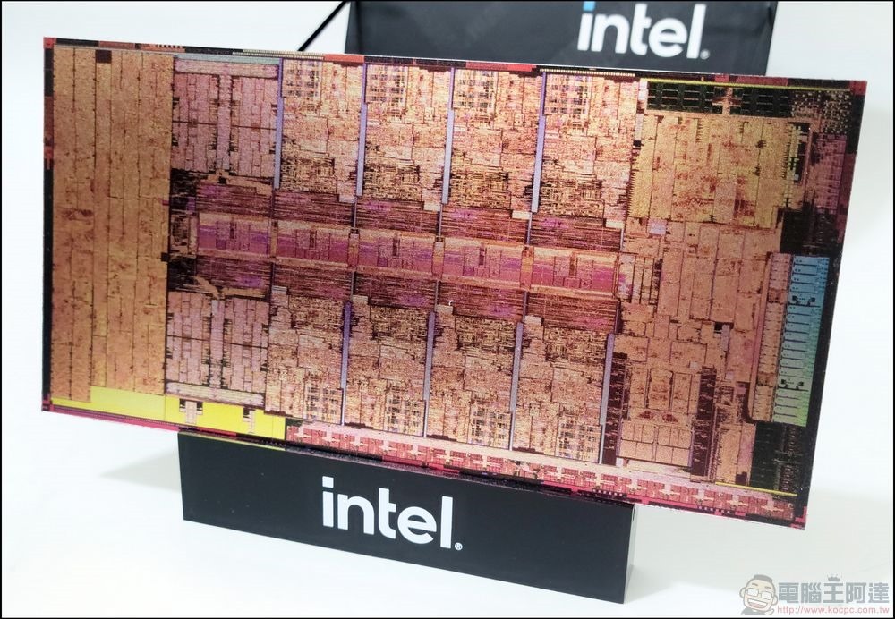 Intel 第 12 代 i9-12900K & i5-12600K 效能實測 - 04 Intel 第 12 代 i9-12900K & i5-12600K 效能實測 - 04