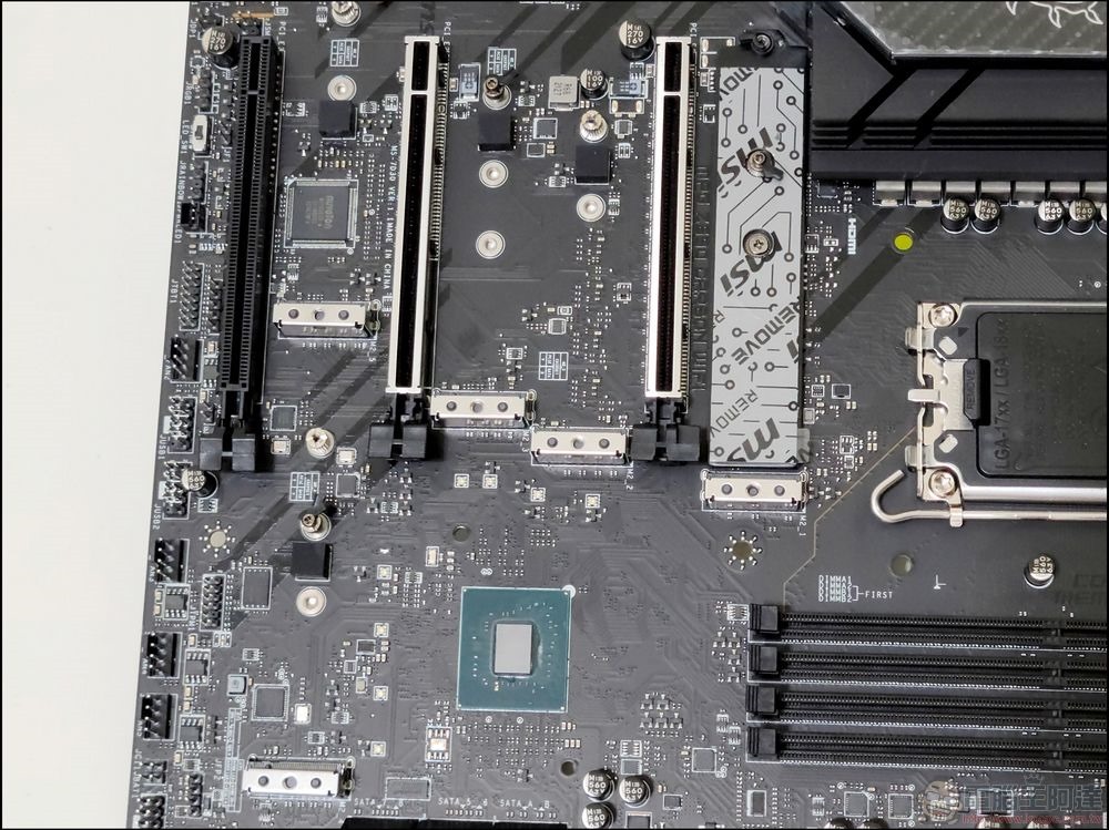 Intel 第 12 代 i9-12900K & i5-12600K 效能實測 - 12 Intel 第 12 代 i9-12900K & i5-12600K 效能實測 - 12