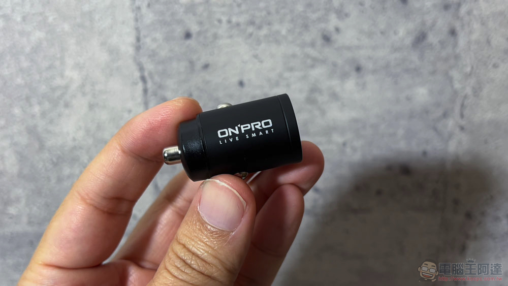雙 USB-C 快充小鋼炮!ONPRO GT-PD30MINI PD 30W 車用急速充電器開箱體驗(評價 評測 動手玩) - 電腦王阿達 雙 USB-C 快充小鋼炮!ONPRO GT-PD30MINI PD 30W 車用急速充電器開箱體驗(評價 評測 動手玩) - 電腦王阿達
