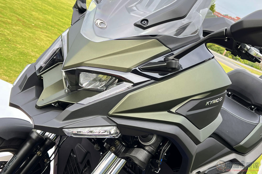 光陽新世代 AK550 大型重機米蘭車展前發表,揭露大型電動速可達車系與印度未來佈局 - 電腦王阿達 光陽新世代 AK550 大型重機米蘭車展前發表,揭露大型電動速可達車系與印度未來佈局 - 電腦王阿達