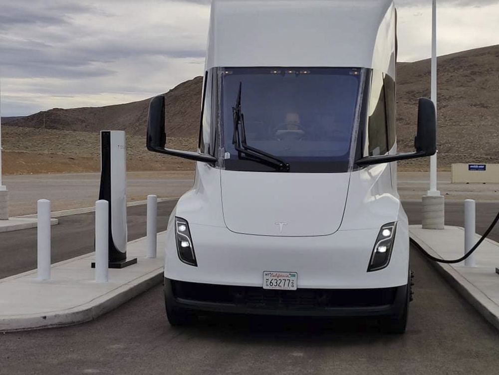 想開箱 Tesla Semi 真不簡單,百事終於取得電動卡車 Megacharger 充電站安裝許可 - 電腦王阿達 想開箱 Tesla Semi 真不簡單,百事終於取得電動卡車 Megacharger 充電站安裝許可 - 電腦王阿達