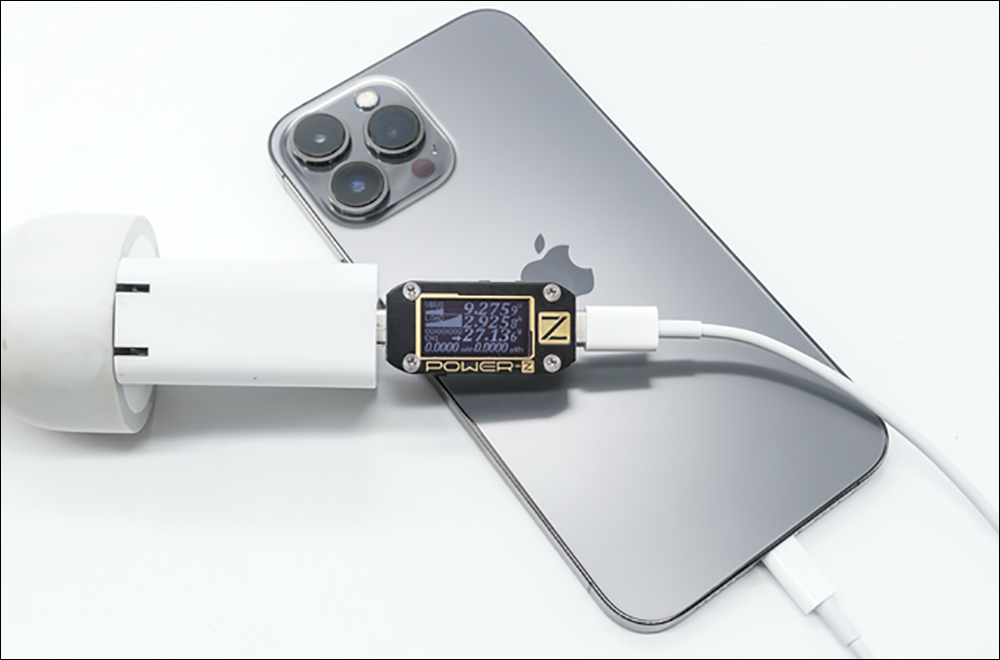 Google 65W 充電器諜照曝光,支援 USB PD 快充、體積比傳統充電器小一半以上 - 電腦王阿達 Google 65W 充電器諜照曝光,支援 USB PD 快充、體積比傳統充電器小一半以上 - 電腦王阿達