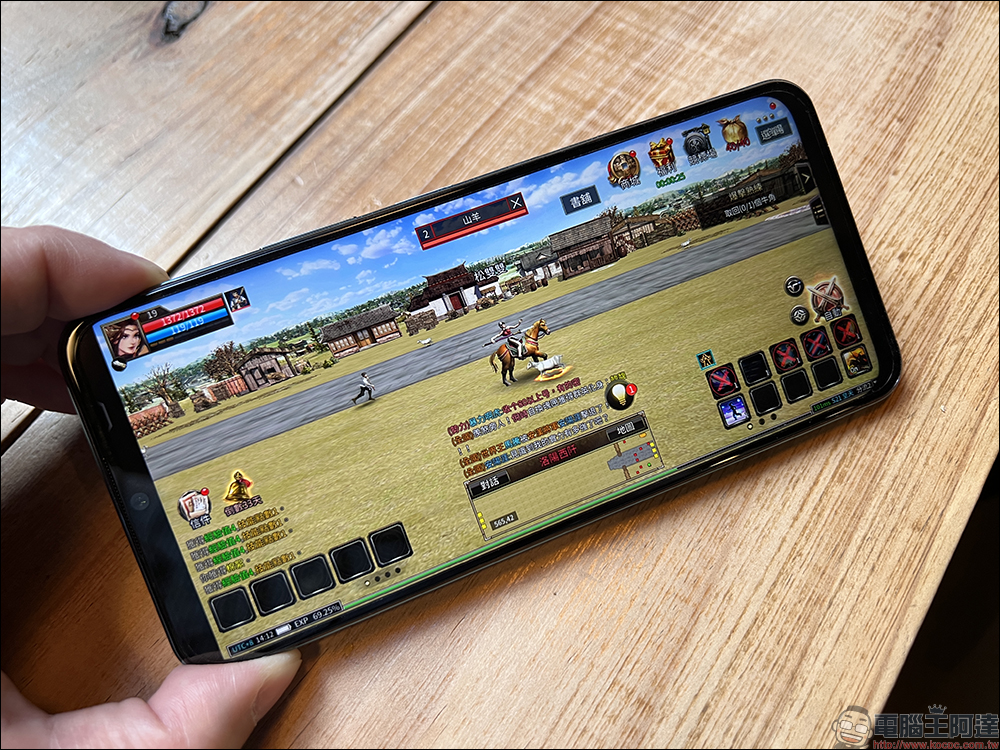 vivo Y76 5G 開箱、評測|44W 超快閃充、萬元有找的極速暢玩娛樂手機! - 電腦王阿達 vivo Y76 5G 開箱、評測|44W 超快閃充、萬元有找的極速暢玩娛樂手機! - 電腦王阿達