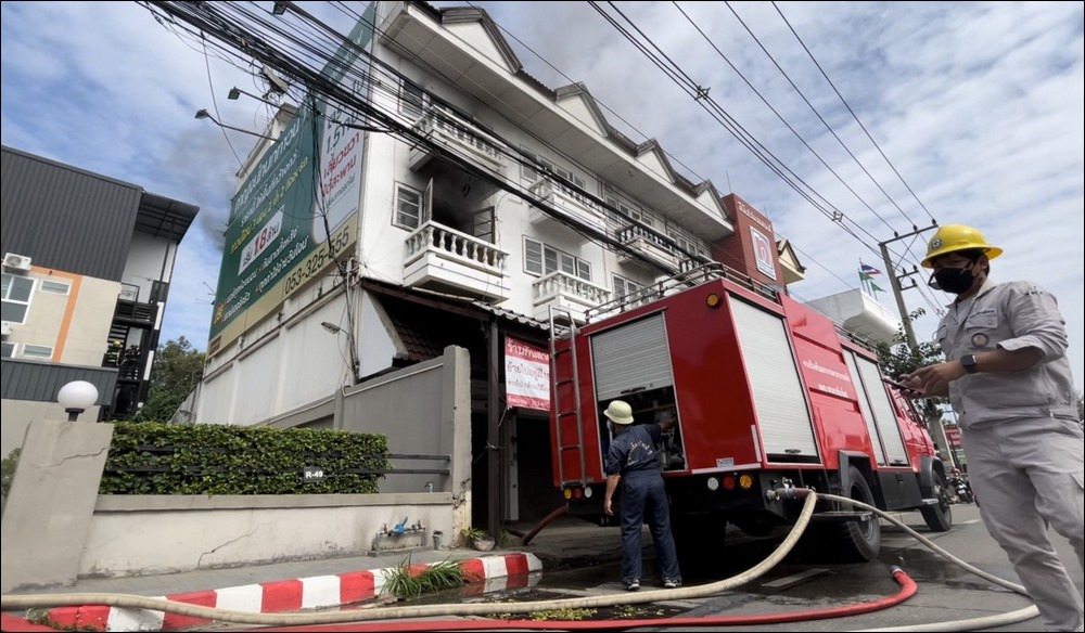 泰國三層樓房失火，現場意外找出數十台被燒毀的 ASIC 礦機 - 電腦王阿達