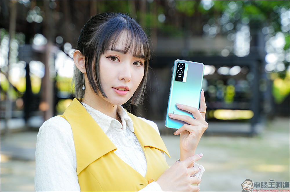 vivo Y76 5G 開箱、評測|44W 超快閃充、萬元有找的極速暢玩娛樂手機! - 電腦王阿達 vivo Y76 5G 開箱、評測|44W 超快閃充、萬元有找的極速暢玩娛樂手機! - 電腦王阿達