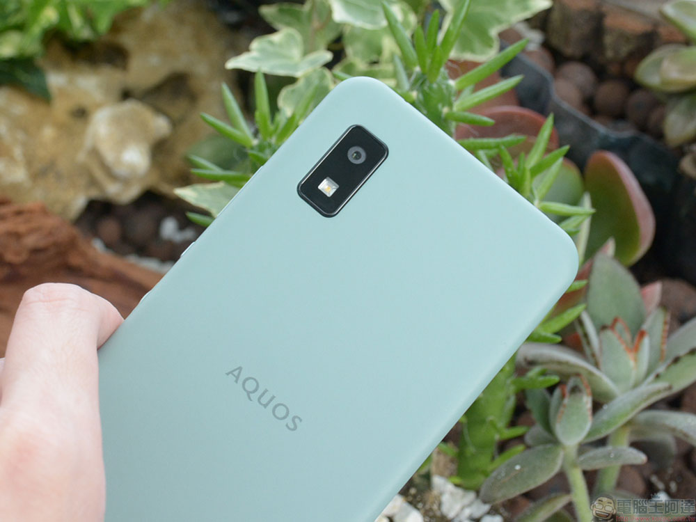 SHARP 兩款新機 AQUOS zero6、AQUOS wish 在台推出,極輕、極簡、極有型 - 電腦王阿達 SHARP 兩款新機 AQUOS zero6、AQUOS wish 在台推出,極輕、極簡、極有型 - 電腦王阿達