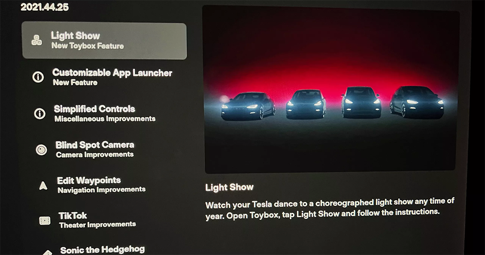 美國對 Tesla 可能造成駕駛分心的「乘客遊戲」功能啟動正式調查，範圍涵蓋約 58 萬輛電動車款 - 電腦王阿達