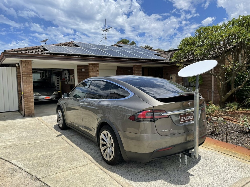 STARLINK-USER-DISH-VEHICLE-MOUNT-1480x1110 STARLINK-USER-DISH-VEHICLE-MOUNT-1480x1110