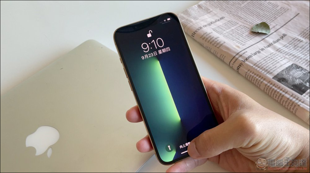 謠傳 iPhone 15 Pro 系列將取消實體 SIM 卡插槽,全面改為 eSIM 設計 - 電腦王阿達 謠傳 iPhone 15 Pro 系列將取消實體 SIM 卡插槽,全面改為 eSIM 設計 - 電腦王阿達