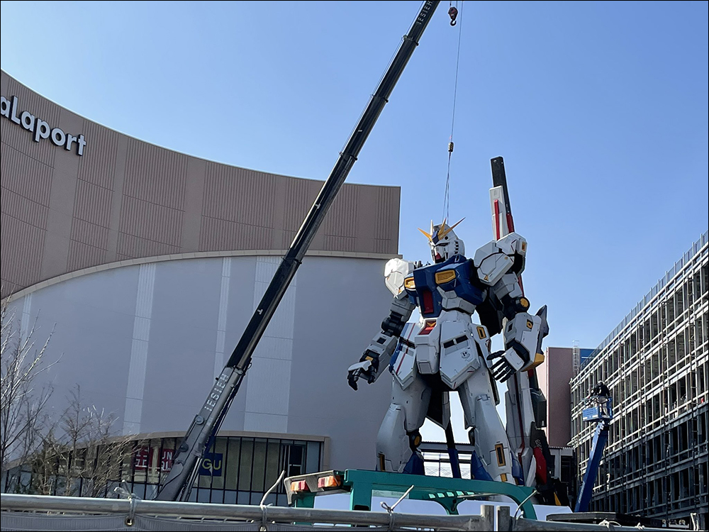 日本福岡「RX-93ff ν鋼彈」組裝接近完工,實物超霸氣! - 電腦王阿達 日本福岡「RX-93ff ν鋼彈」組裝接近完工,實物超霸氣! - 電腦王阿達