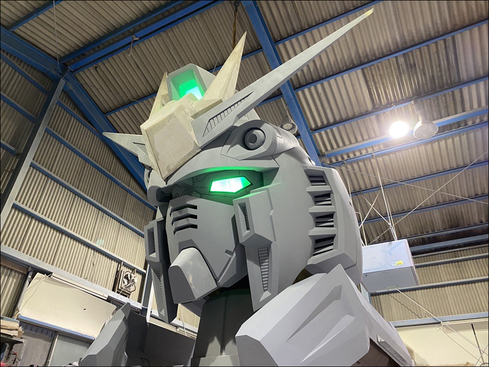 日本福岡「RX-93ff ν鋼彈」組裝接近完工,實物超霸氣! - 電腦王阿達 日本福岡「RX-93ff ν鋼彈」組裝接近完工,實物超霸氣! - 電腦王阿達