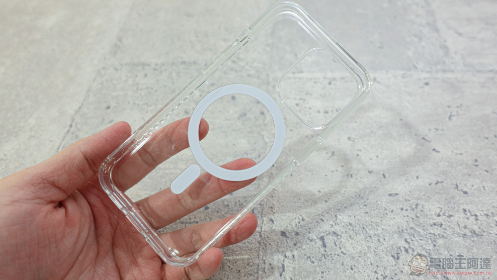 imos iPhone 13 Pro M 系列磁吸殼開箱體驗,更狂吸力穩固對應 MagSafe 配件的軍規防摔保護殼! - 電腦王阿達 imos iPhone 13 Pro M 系列磁吸殼開箱體驗,更狂吸力穩固對應 MagSafe 配件的軍規防摔保護殼! - 電腦王阿達