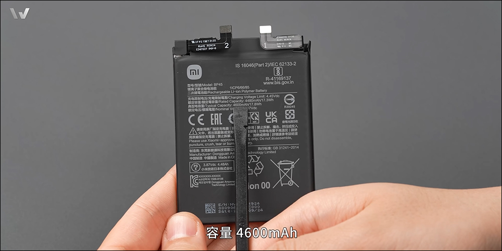 小米 12 Pro 拆解,揭秘全能 Pro 旗艦的機身內部配置 - 電腦王阿達 小米 12 Pro 拆解,揭秘全能 Pro 旗艦的機身內部配置 - 電腦王阿達