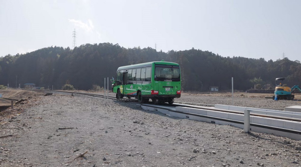 日本阿佐海岸鐵道雙模載具DMV 可在公路與鐵軌行進 - 電腦王阿達 日本阿佐海岸鐵道雙模載具DMV 可在公路與鐵軌行進 - 電腦王阿達