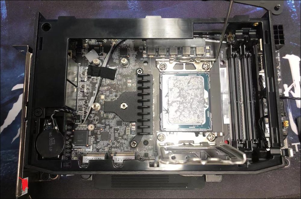 終於能升級 CPU，Intel NUC 12 Extreme Mini PC 被爆料內建 LGA 1700 Socket - 電腦王阿達