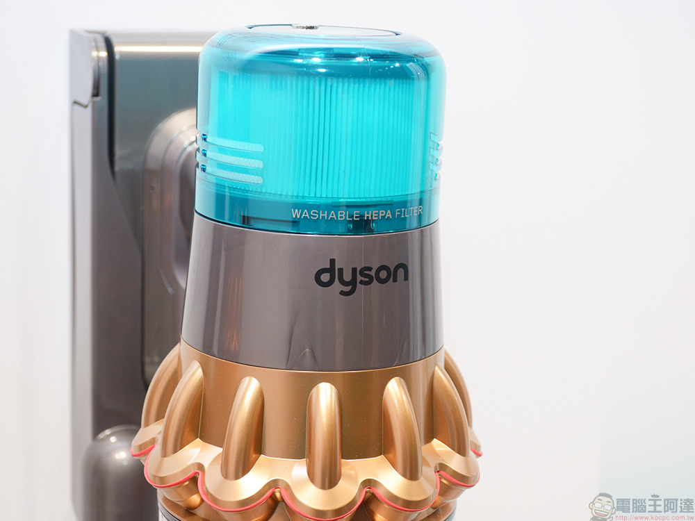 全新 Dyson V15 Derect 系列無線吸塵器在台推出，迄今最強吸力、拒絕二次污染 - 電腦王阿達