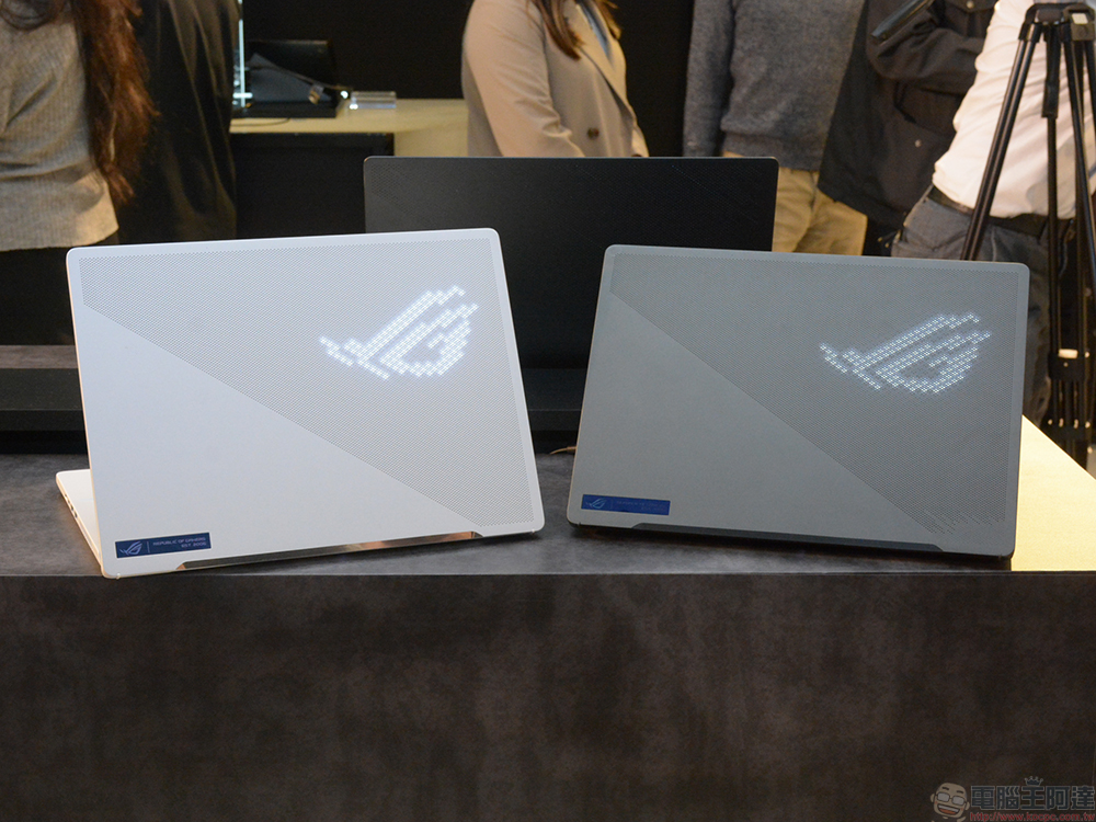CES 2022 最強 ROG 電競筆電軍團降臨,頂尖戰備驚豔亮相 - 電腦王阿達 CES 2022 最強 ROG 電競筆電軍團降臨,頂尖戰備驚豔亮相 - 電腦王阿達