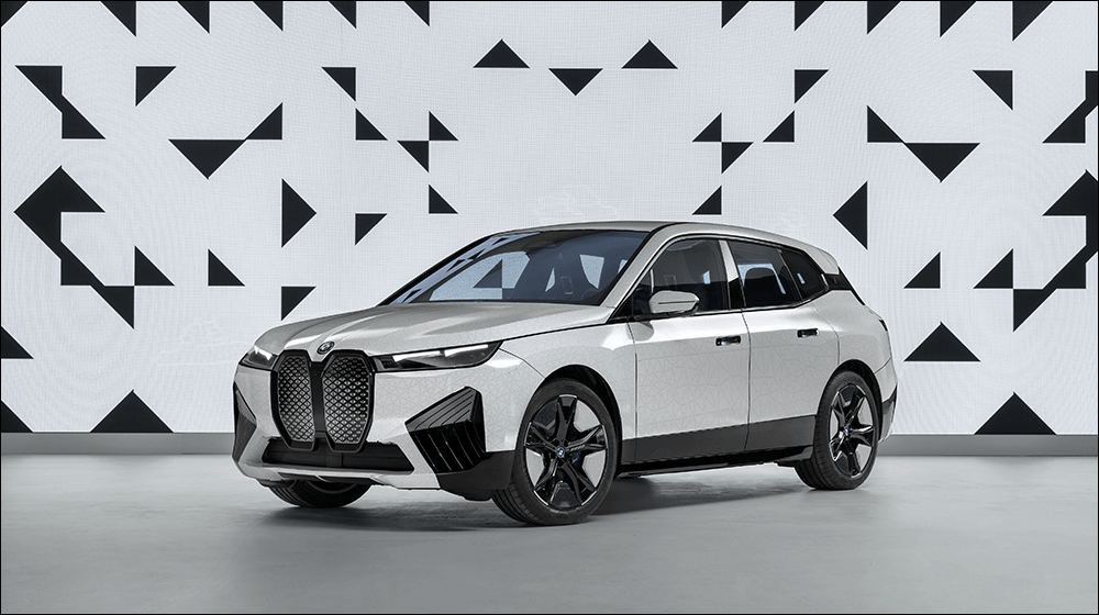 BMW iX Flow 概念車亮相:採用 E Ink 變色車身面板,讓車身能如電子書般一秒變色! - 電腦王阿達 BMW iX Flow 概念車亮相:採用 E Ink 變色車身面板,讓車身能如電子書般一秒變色! - 電腦王阿達