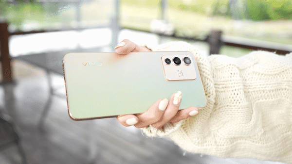 首款前置5000萬畫素廣角雙鏡頭、醫美級自拍:vivo V23 5G 開箱實測 - 電腦王阿達 首款前置5000萬畫素廣角雙鏡頭、醫美級自拍:vivo V23 5G 開箱實測 - 電腦王阿達