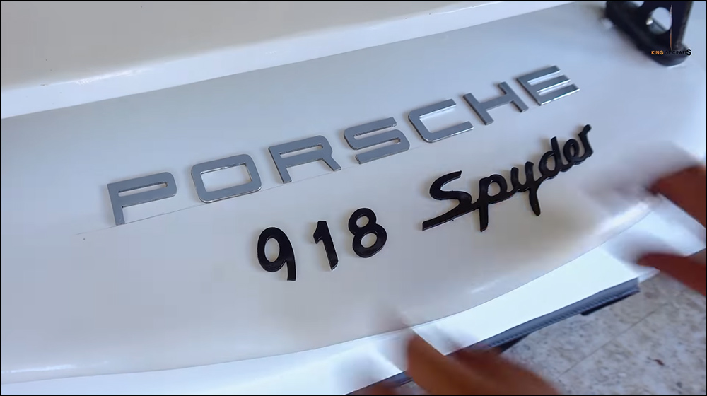 國外 YouTuber 耗時 90 天,利用 PVC 管手作打造一輛蛙王 Porsche 918 Spyder - 電腦王阿達 國外 YouTuber 耗時 90 天,利用 PVC 管手作打造一輛蛙王 Porsche 918 Spyder - 電腦王阿達