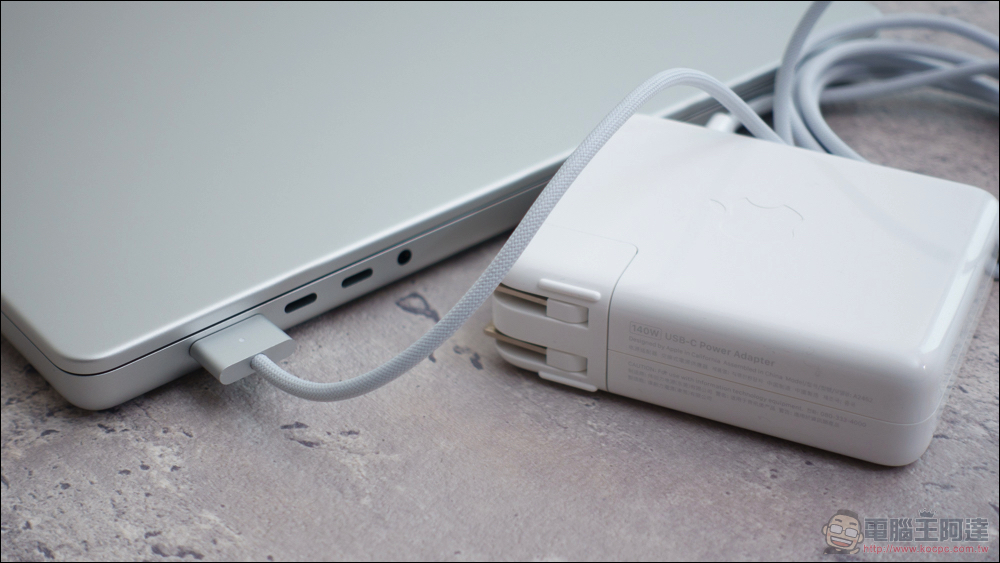 M1 Max 頂規 MacBook Pro 16 使用體驗:你,跟得上它嗎? - 電腦王阿達 M1 Max 頂規 MacBook Pro 16 使用體驗:你,跟得上它嗎? - 電腦王阿達